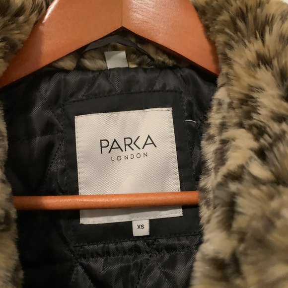 Faux Fur Leopard Print Coat - Picture 6 of 8